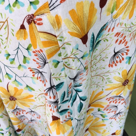 For Cynthia beautiful Dress. - Picture 3 of 15